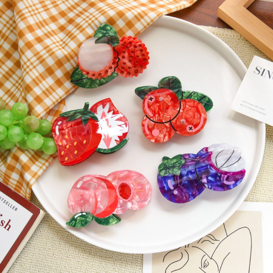 Fashion New Sweet Litchi Eco-Friendly Custom Logo Multi-Fruits 10cm Acetat Hair Claw Clips til Kvinder Piger Tilbehør